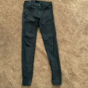 Moto Style Skinny Jeans